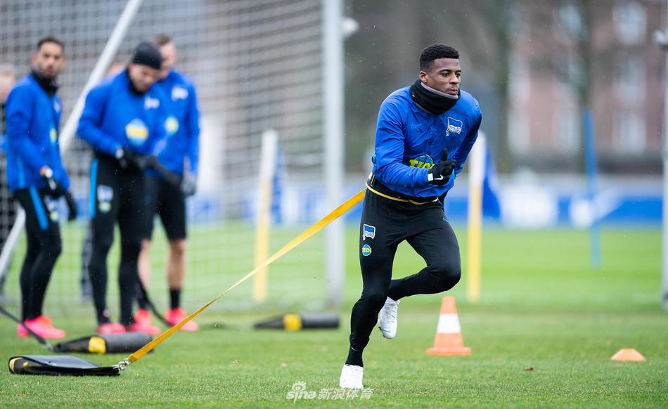 星空体育官网-柏林联盟队员透露训练心得，备战比赛